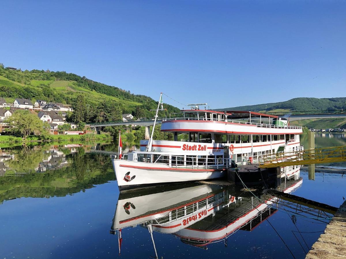 Ferienhaus Am Moselradweg Zell Buitenkant foto