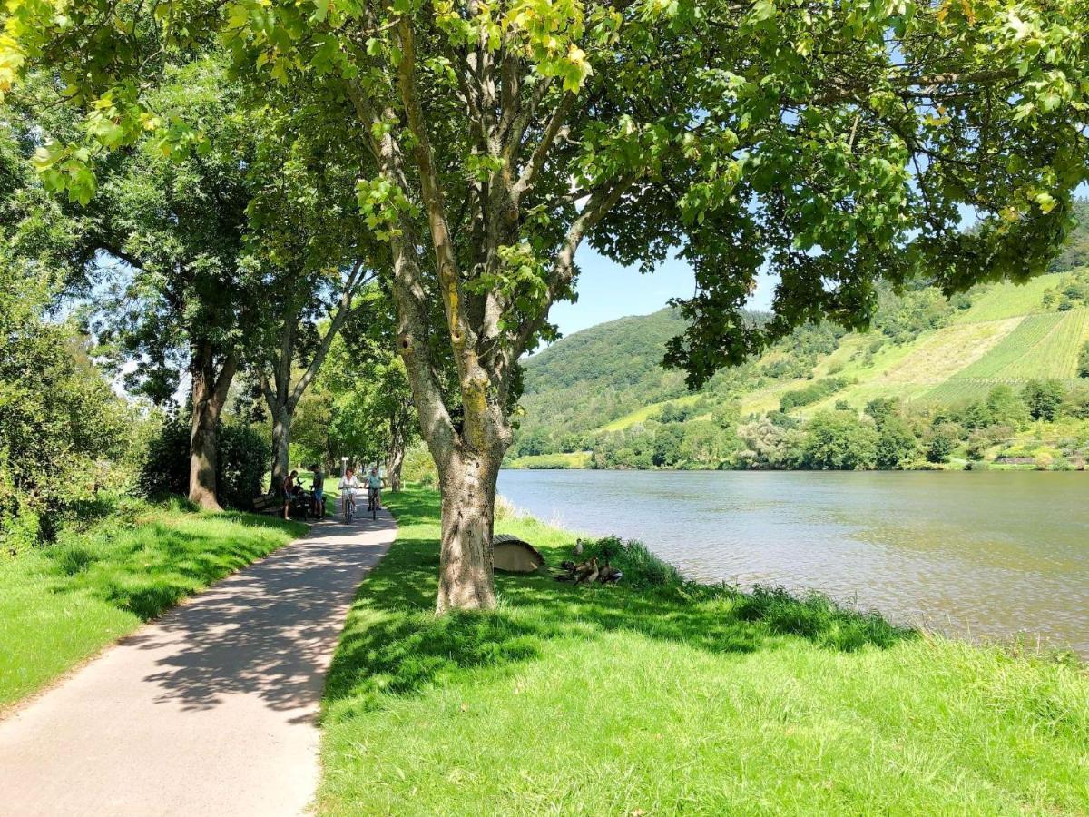 Ferienhaus Am Moselradweg Zell Buitenkant foto