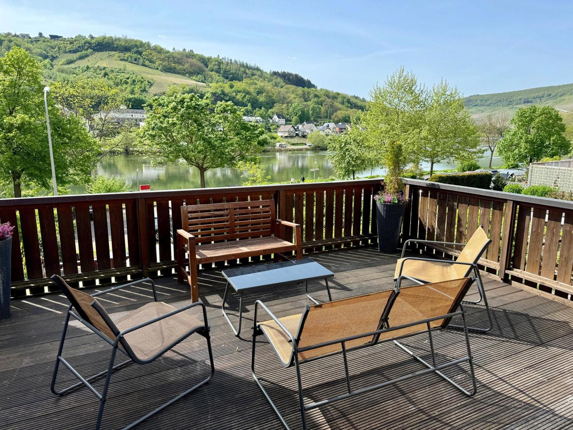 Ferienhaus Am Moselradweg Zell Buitenkant foto